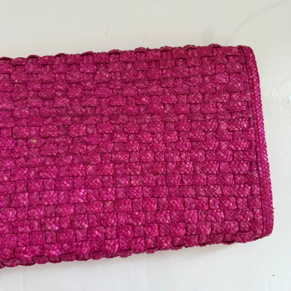 Vintage Woven Pink Straw Clutch
